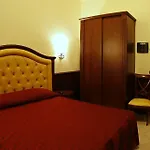 فندق مبيت وإفطار Domus Augusta 4*