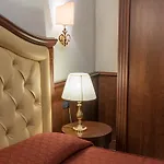 فندق مبيت وإفطار Domus Augusta 4*