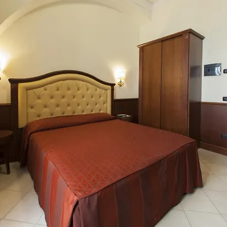 Bed and Breakfast Domus Augusta 4*