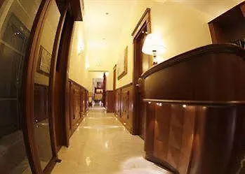 Bed & Breakfast Domus Augusta 4*