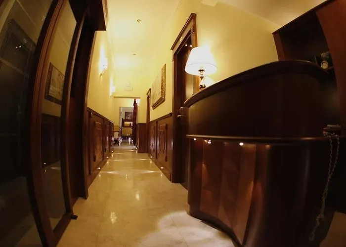 Bed & Breakfast Domus Augusta 4*